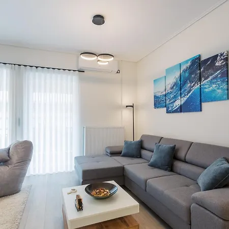 Bright 2 Bedroom Apartment Helios By Philoxenia-2