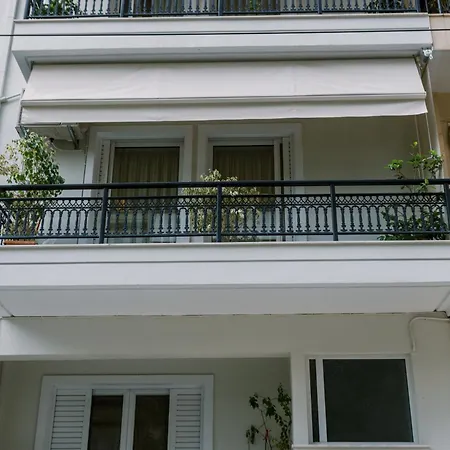 Bright 2 Bedroom Apartment Helios By Philoxenia-3